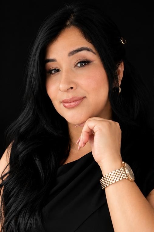 Beauty artist working with precision in a calm studio